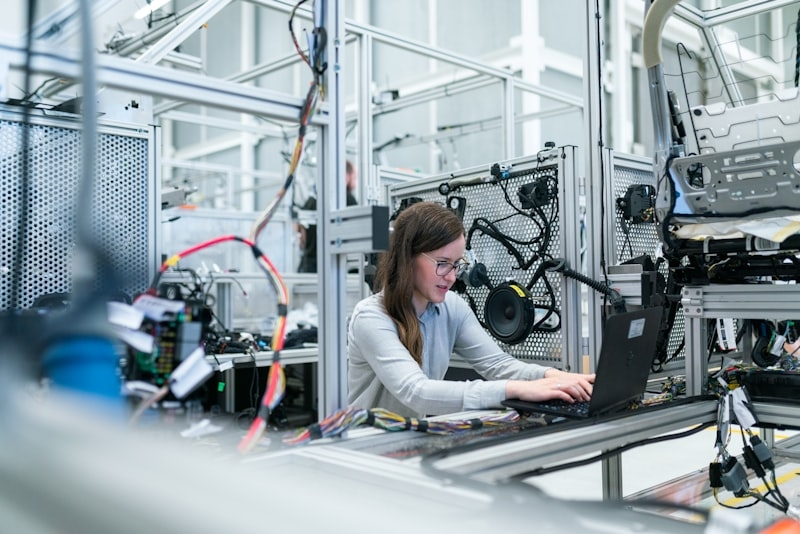 Introduction to Industrial Robotics